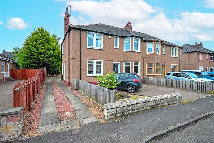2 Bedroom Flat For Sale In Earnock Avenue, Motherwell, ML1