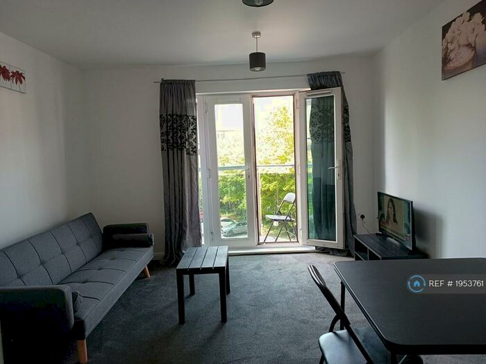 2 Bedroom Flat To Rent In Bodiam Hall (City Centre Home), Coventry, CV1