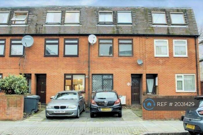 1 Bedroom Flat To Rent In Canning Crescent, London, N22