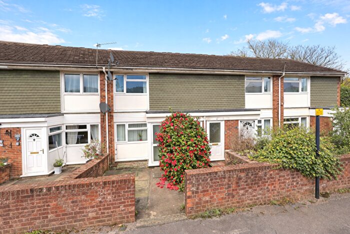 1 Bedroom Maisonette For Sale In Banister Park, Southampton, SO15