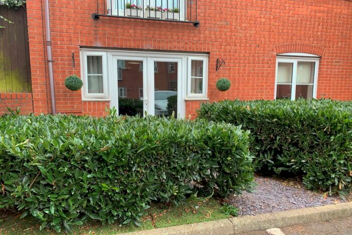 1 Bedroom Apartment To Rent In Nuneaton Road, Bedworth, Warwickshire, CV12
