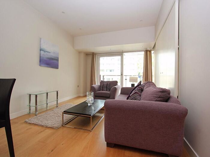 2 Bedroom Flat To Rent In Grosvenor Waterside, Gatliff Road, Belgravia, SW1W