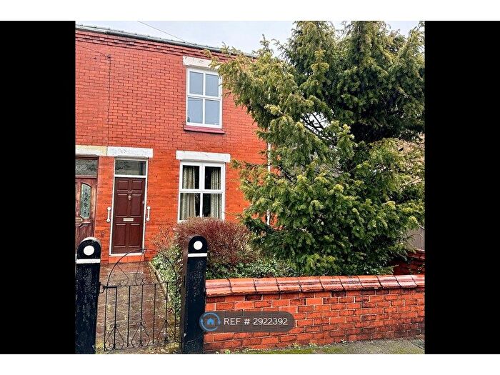 1 Bedroom Flat To Rent In Grove Lane, Wigan, WN6
