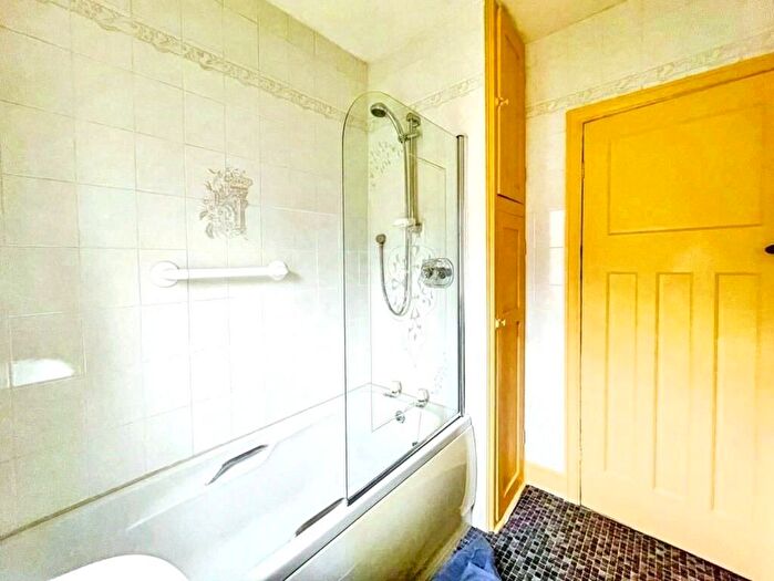 3 Bedroom Terraced House For Sale In Laurel Terrace, Stanningley, Pudsey, LS28