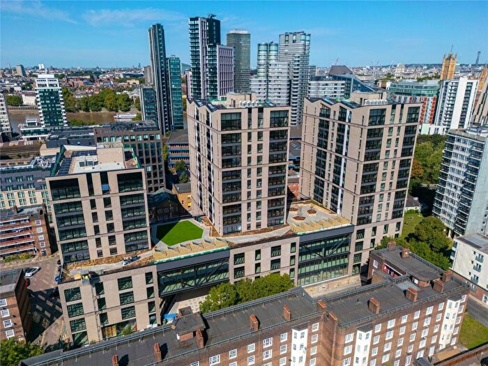 1 Bedroom Apartment For Sale In Graphite Square, Nine Elms, SE11