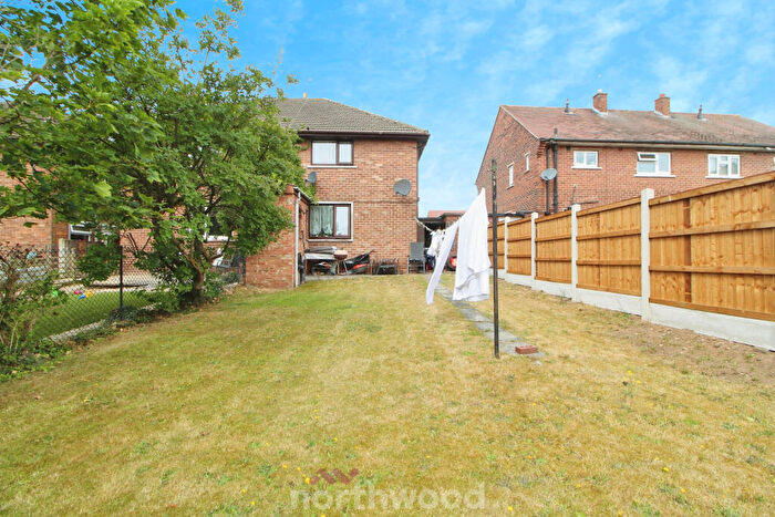 2 Bedroom Semi Detached House For Sale In Everingham Road, Cantley, Doncaster, DN4