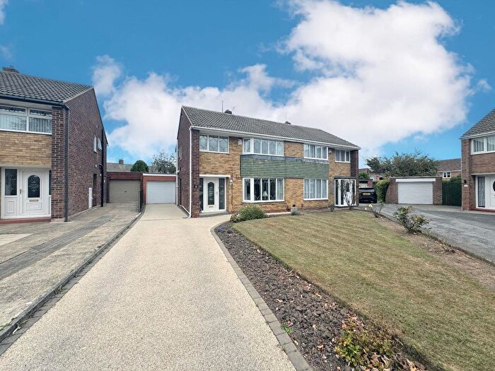 3 Bedroom Semi-Detached House For Sale In Fens Crescent, Fens, Hartlepool, TS25