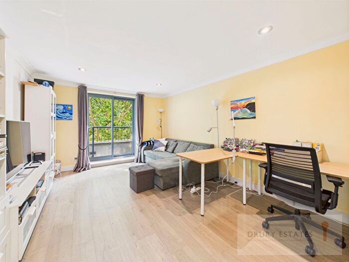 1 Bedroom Flat To Rent In The Cobalt Building - Bridgewater Square, London, EC2Y