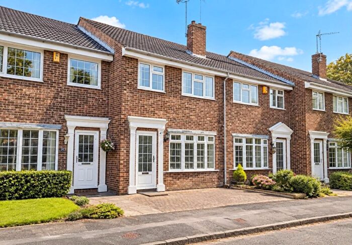 3 Bedroom Terraced House To Rent In Eaton Mews, Chester, Cheshire, CH4