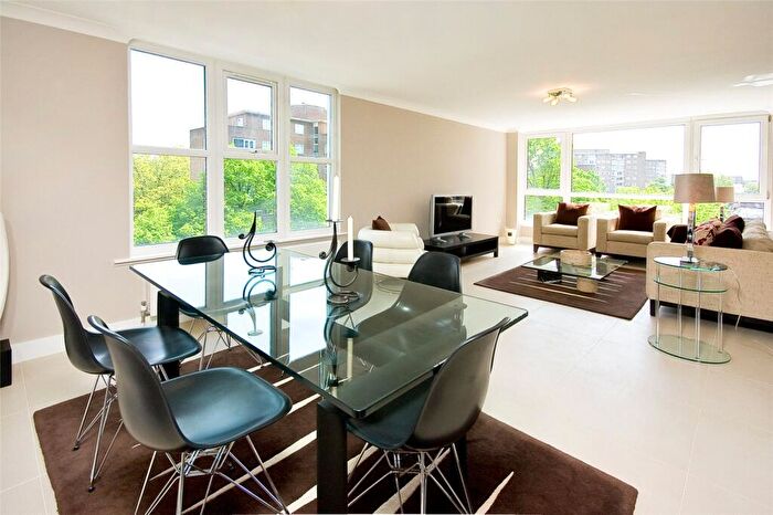 3 Bedroom Apartment To Rent In St. Johns Wood Park, London, NW8