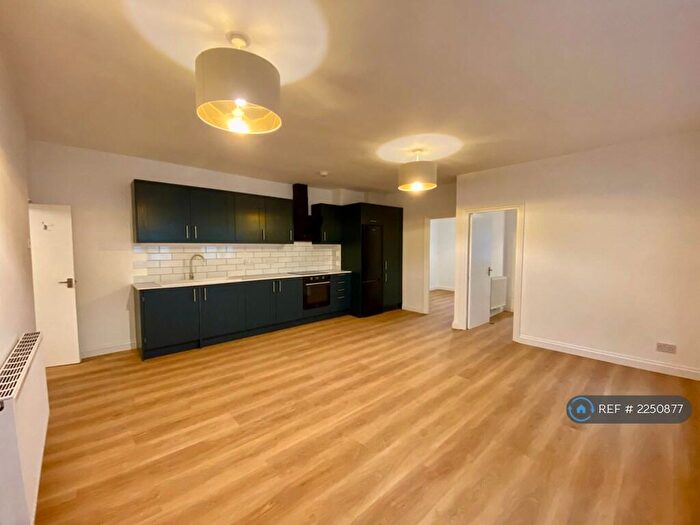 2 Bedroom Flat To Rent In Clarendon Road, Hove, BN3