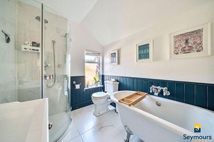 3 Bedroom Terraced House For Sale In Guildford, Surrey, GU2