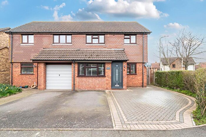 4 Bedroom Semi Detached House For Sale In Springett Close, Eccles, Aylesford, ME20