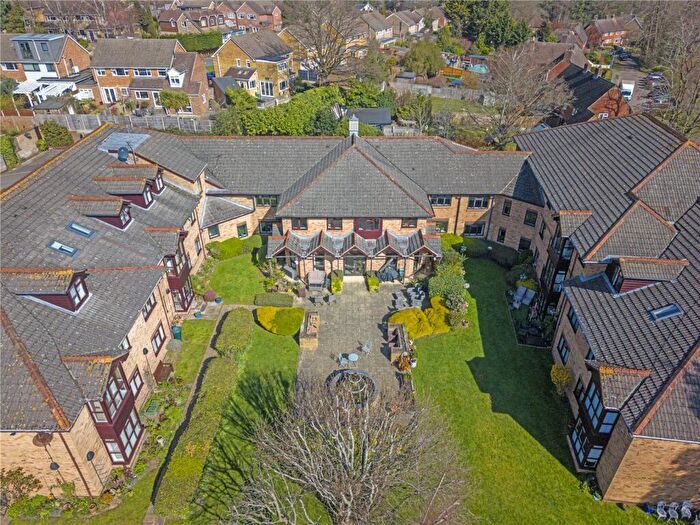 1 Bedroom Apartment For Sale In St. Christophers Gardens, Ascot, Berkshire, SL5