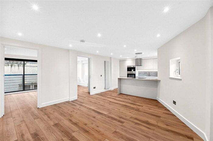 2 Bedroom Apartment To Rent In Old Jamaica Road, London, SE16