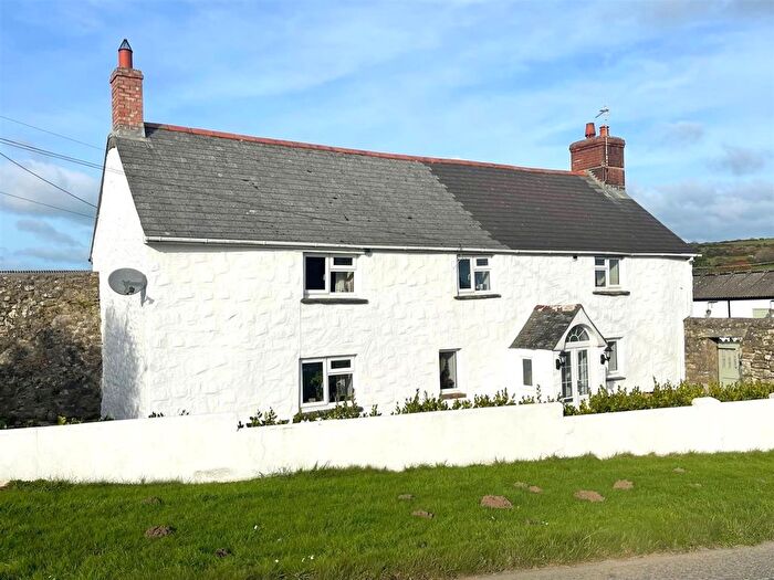 3 Bedroom Detached House For Sale In Manhay, Helston, TR13