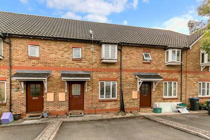 3 Bedroom Terraced House To Rent In Worthington Close, Tamworth Park, Mitcham, Surrey, CR4