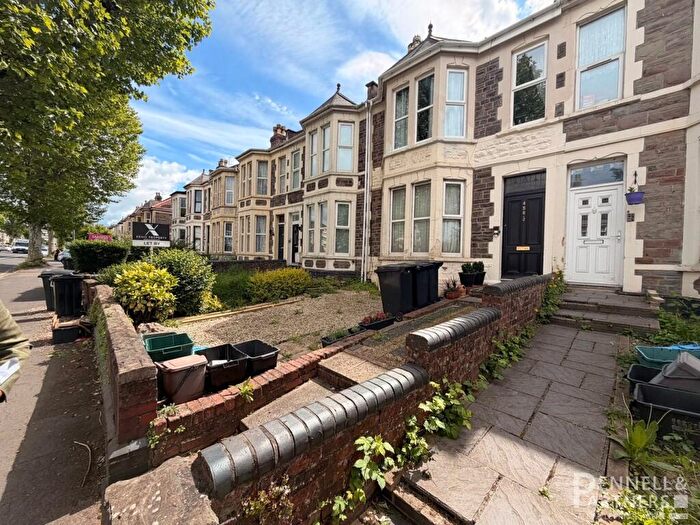 4 Bedroom Terraced House For Sale In Fishponds Road, Fishponds, Bristol, BS16