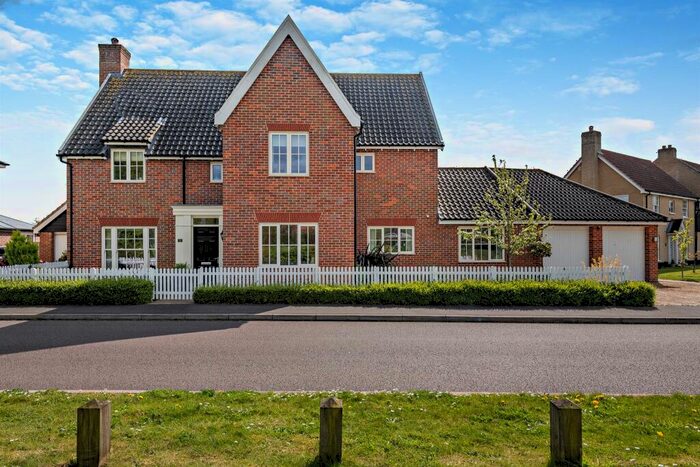 5 Bedroom Detached House For Sale In Stevenson Road, Wroxham, Norwich, NR12