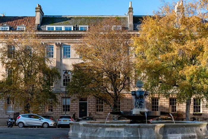 2 Bedroom Apartment To Rent In Laura Place, Bath, BA2