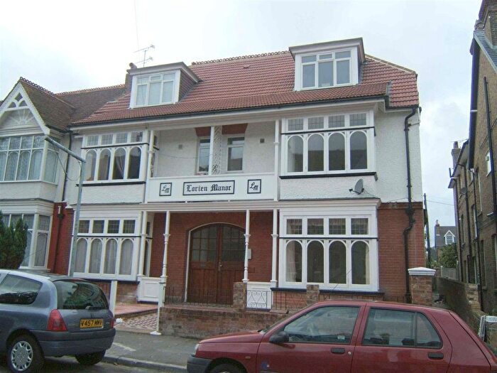 1 Bedroom Flat To Rent In Lorien Manor, Norfolk Road, Margate, Kent, CT9