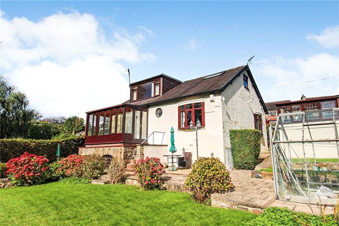 3 Bedroom Bungalow For Sale In Daleside Road, Riddlesden, Keighley, West Yorkshire, BD20