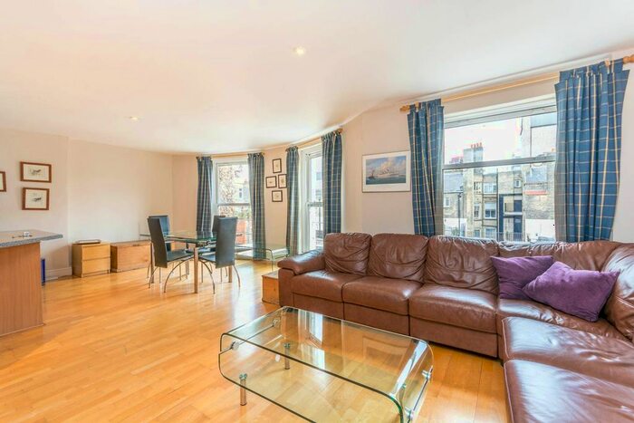 2 Bedroom Flat To Rent In Gloucester Place, Marylebone, London, W1U