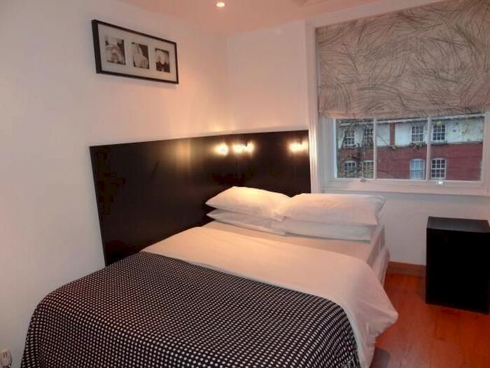 Studio To Rent In Cartwright Gardens, Bloomsbury, London, WC1H