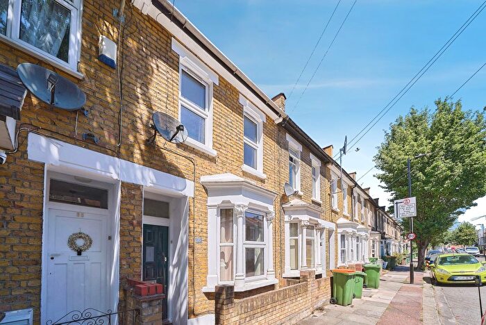 2 Bedroom Terraced House For Sale In Faringford Road, London, E15