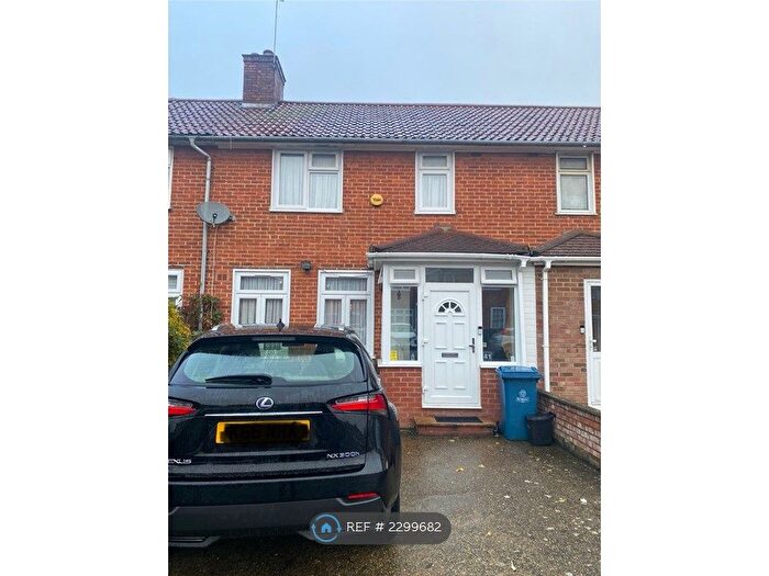 3 Bedroom Terraced House To Rent In Moorhouse Road, Harrow, HA3