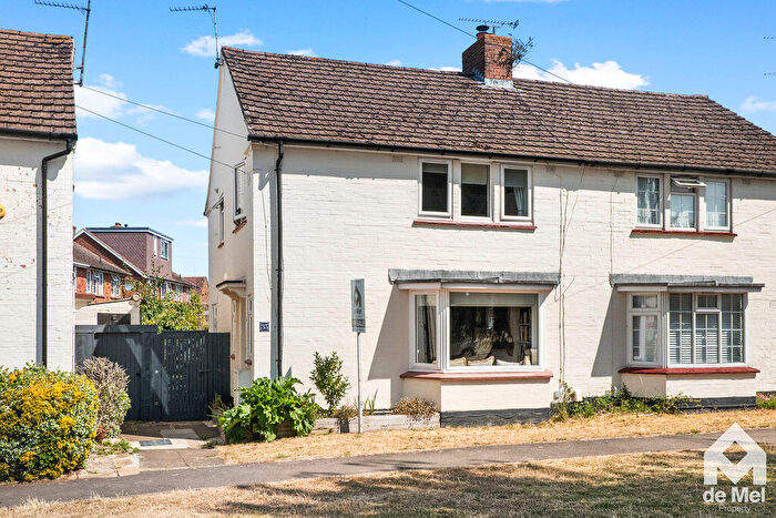 3 Bedroom Semi Detached House For Sale In St. Michaels Avenue, Bishops Cleeve, GL52