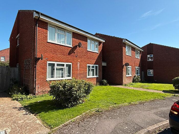 1 Bedroom Flat For Sale In Toomey Road, Steyning, West Sussex, BN44