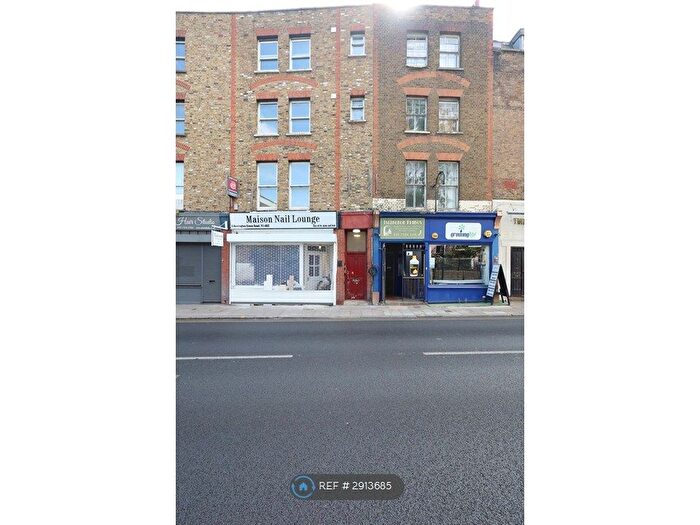 2 Bedroom Maisonette To Rent In Newington Green Road, London, N1