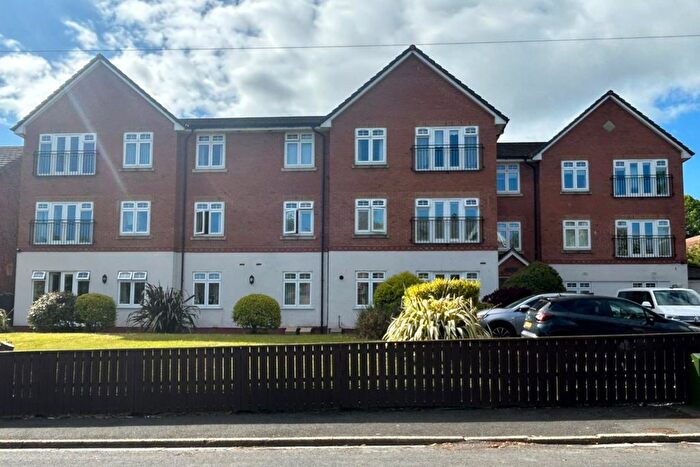 2 Bedroom Flat For Sale In Beresford Road, Prenton, CH43