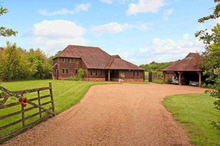 4 Bedroom Detached House For Sale In Haffenden Quarter, Smarden, Kent, TN27