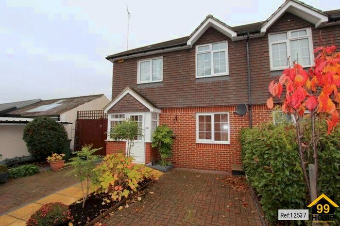 3 Bedroom Semi-Detached House To Rent In Parsons Close, Sutton, Surrey, SM1