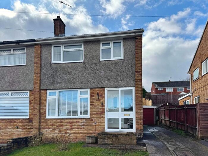 3 Bedroom Semi Detached House For Sale In Cowslip Drive, Penarth, CF64