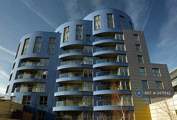 1 Bedroom Flat To Rent In Queensland Road, London, N7