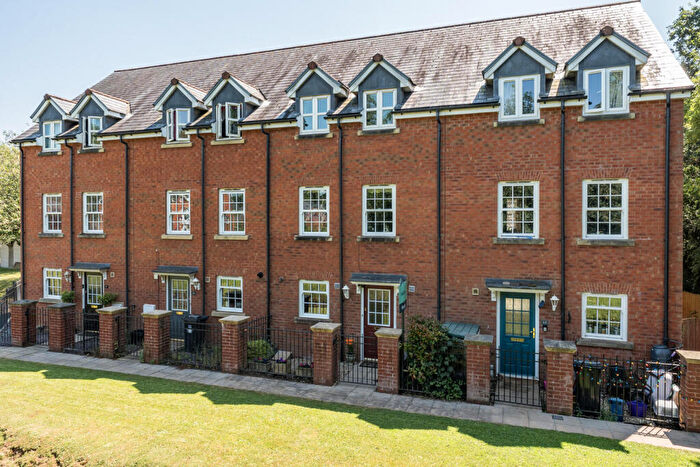4 Bedroom Terraced House For Sale In Fairby Close, Tiverton, EX16