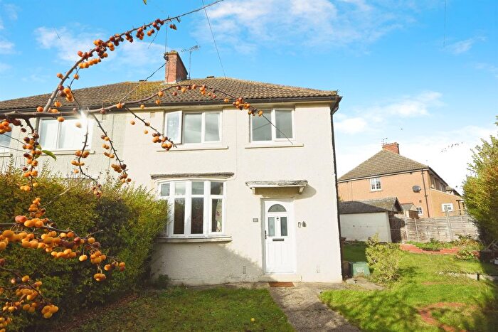 3 Bedroom Semi-Detached House For Sale In Springfield Park Lane, Chelmsford, CM2