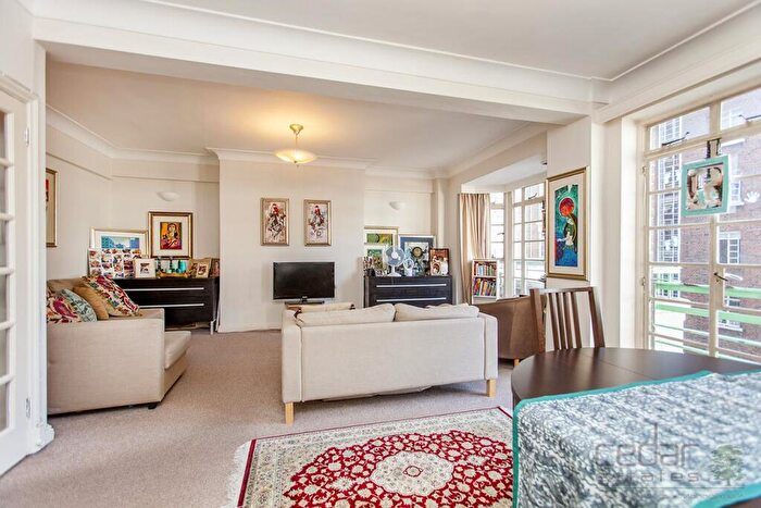 2 Bedroom Flat To Rent In Gloucester Place, Marylebone, NW1