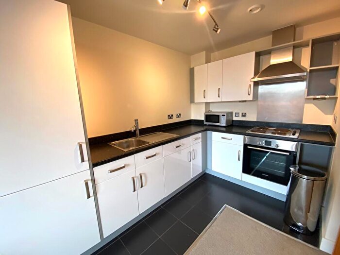 1 Bedroom Apartment To Rent In Langley Walk, B15