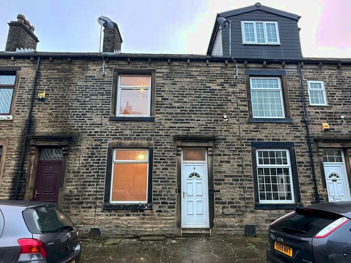 2 Bedroom Terraced House To Rent In Unity Terrace, Halifax, West Yorkshire, HX1