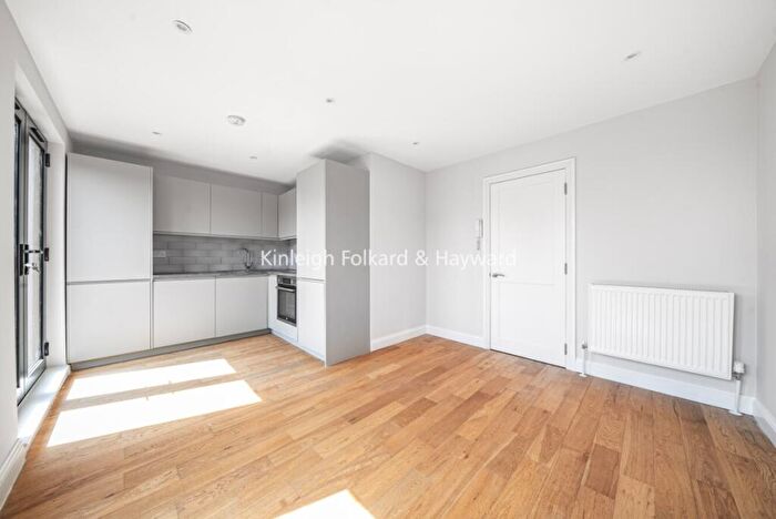 1 Bedroom Flat To Rent In High Road, Wembley, HA9