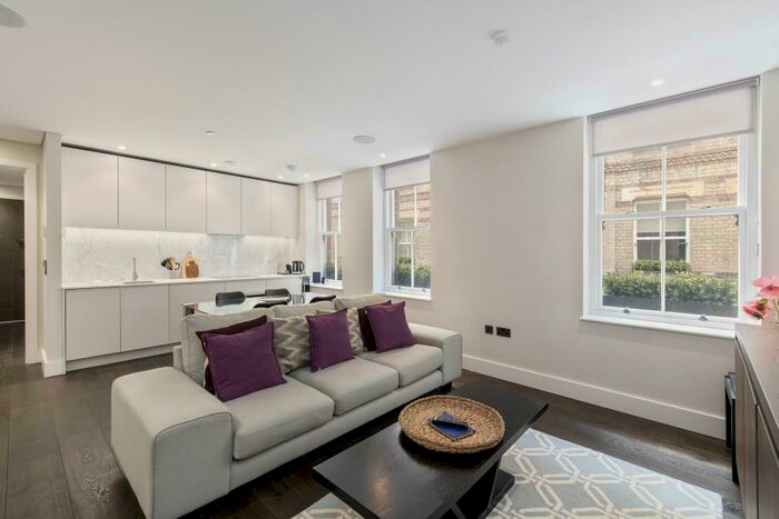 1 Bedroom Apartment To Rent In Pink Mews, - Dyers Buildings, EC1N