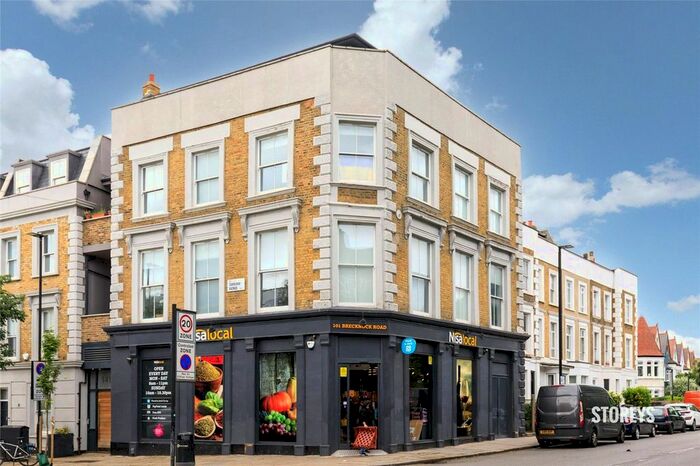 2 Bedroom Flat To Rent In Torriano Avenue, Kentish Town, London, NW5