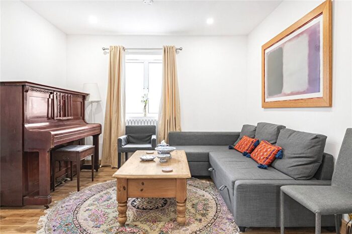 2 Bedroom Flat To Rent In Warner House, Abercorn Place, London, NW8