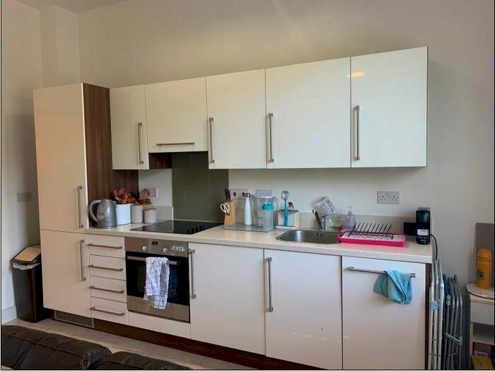 1 Bedroom Flat To Rent In Kings Road, Reading, RG1