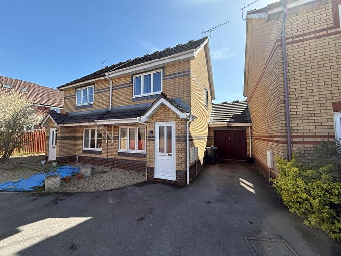 2 Bedroom Semi Detached House For Sale In Kingham Close, Chippenham, SN14