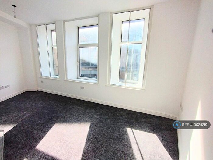 2 Bedroom Flat To Rent In Cromwell Building, Lancaster, LA1